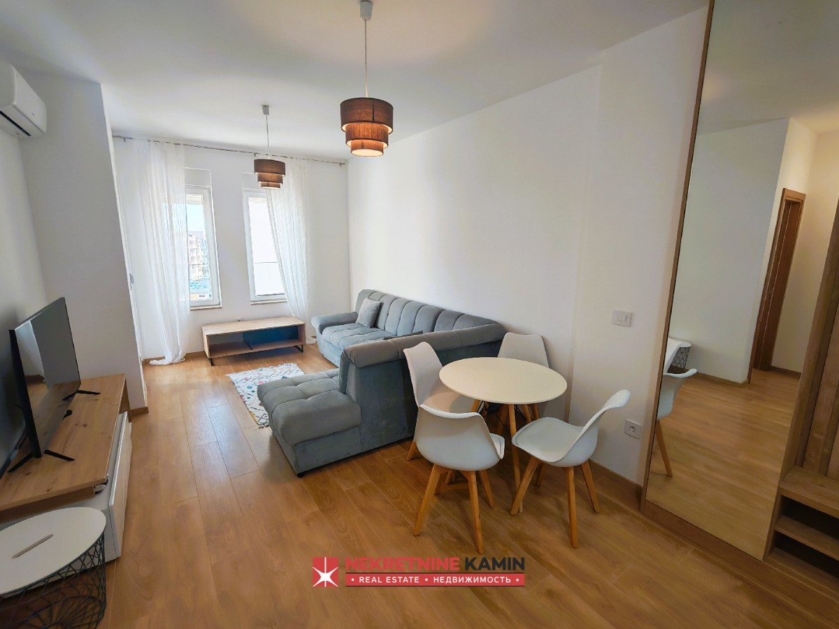 Two-Bedroom Apartment in a New Building near the Mega moll Shopping Centre, Budva